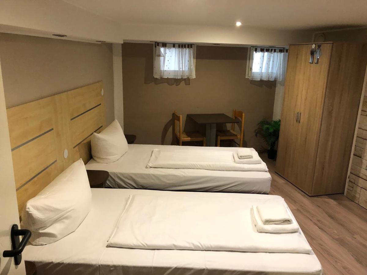 Pension Reiter Berlin Extérieur photo